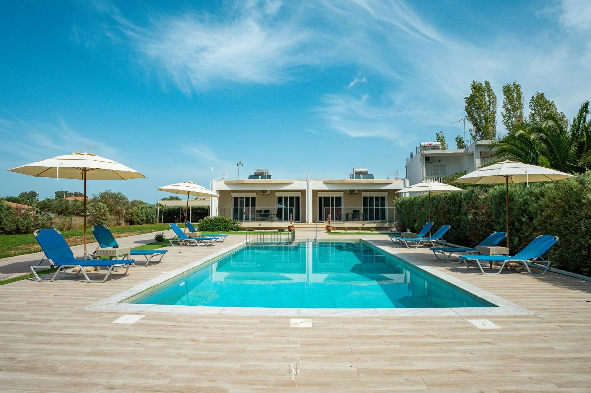 Nancy'S Budget Villa With Pool & Jacuzzi By "Elite" Laganas Extérieur photo