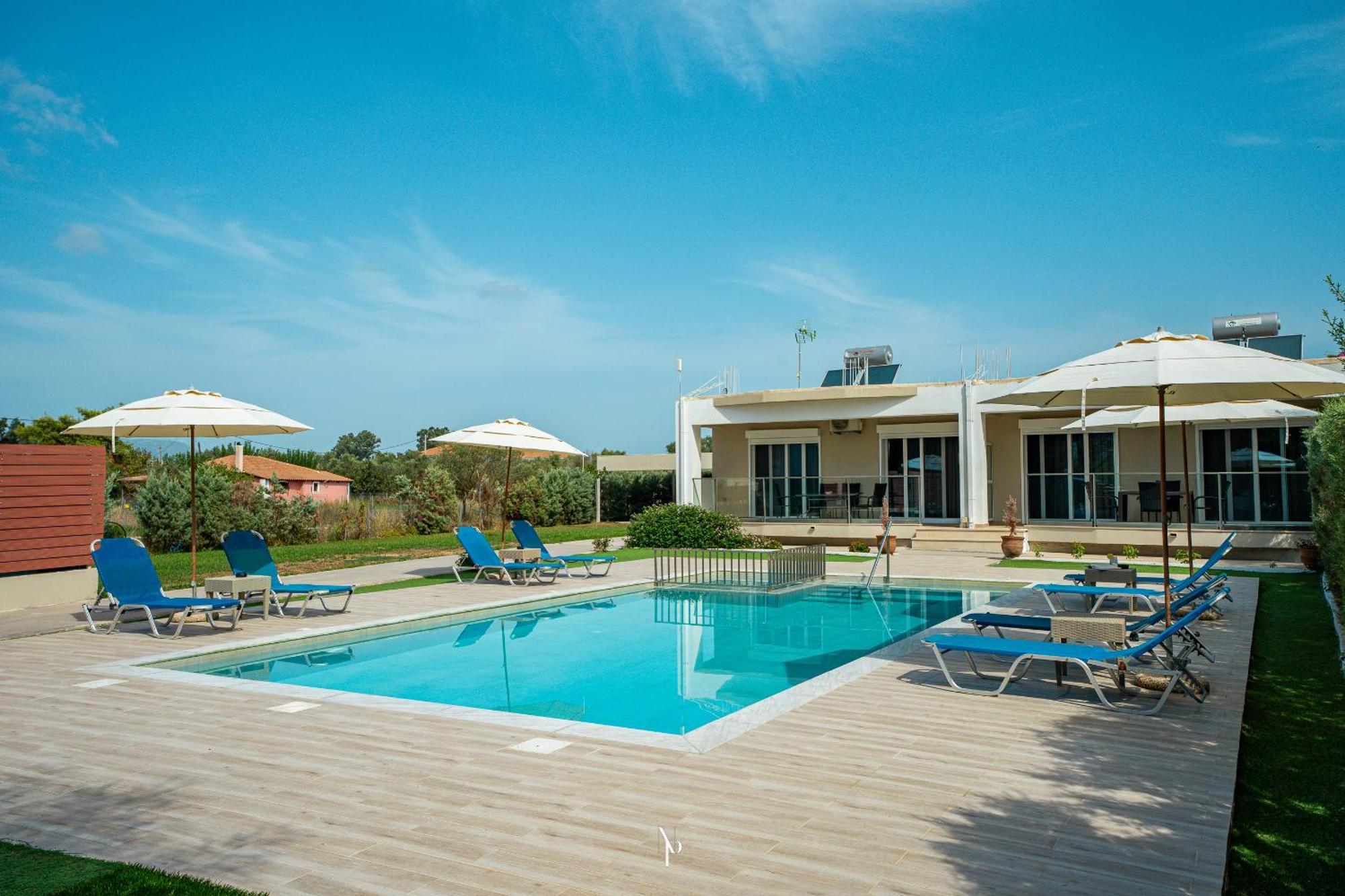 Nancy'S Budget Villa With Pool & Jacuzzi By "Elite" Laganas Extérieur photo