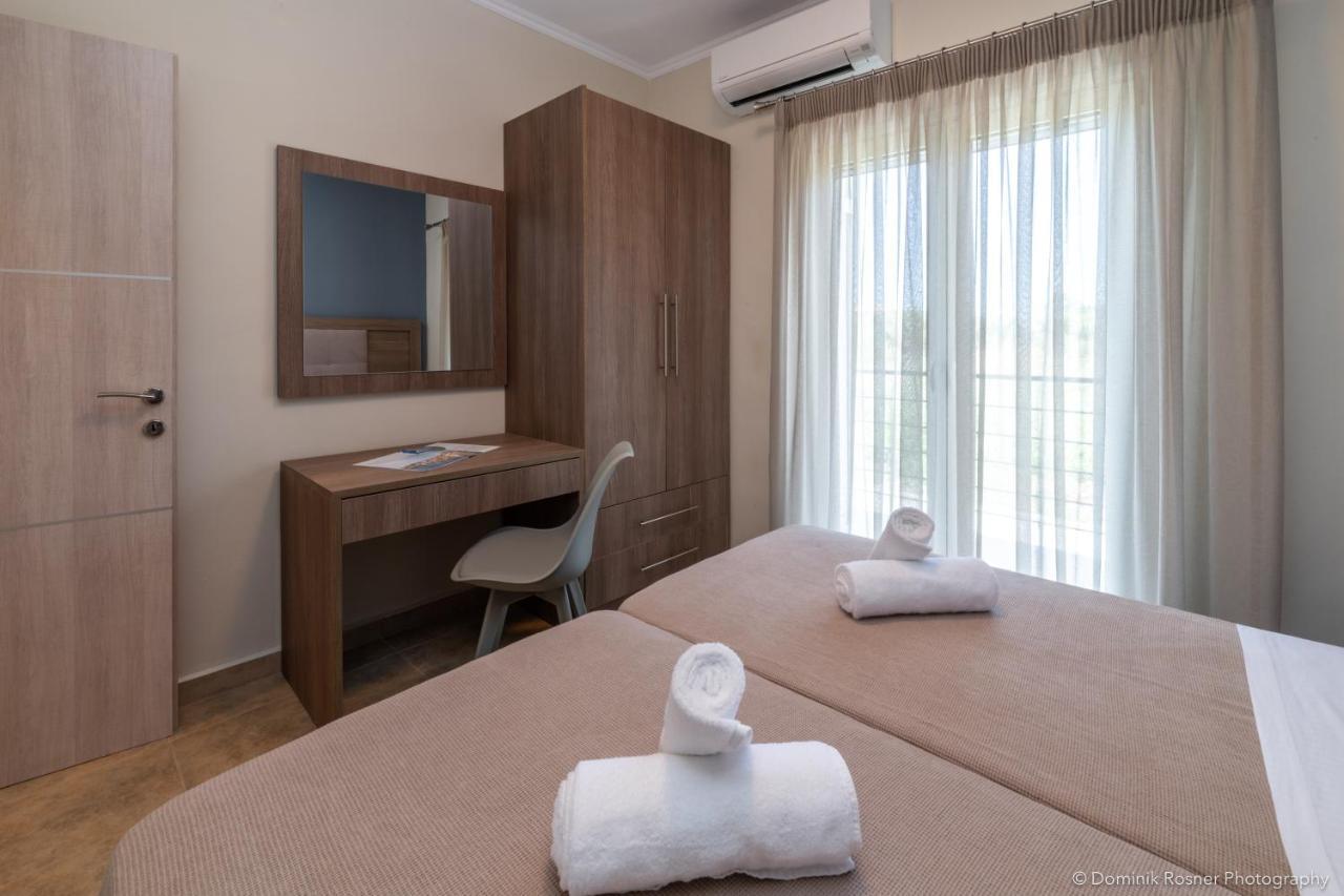 Nancy'S Budget Villa With Pool & Jacuzzi By "Elite" Laganas Extérieur photo