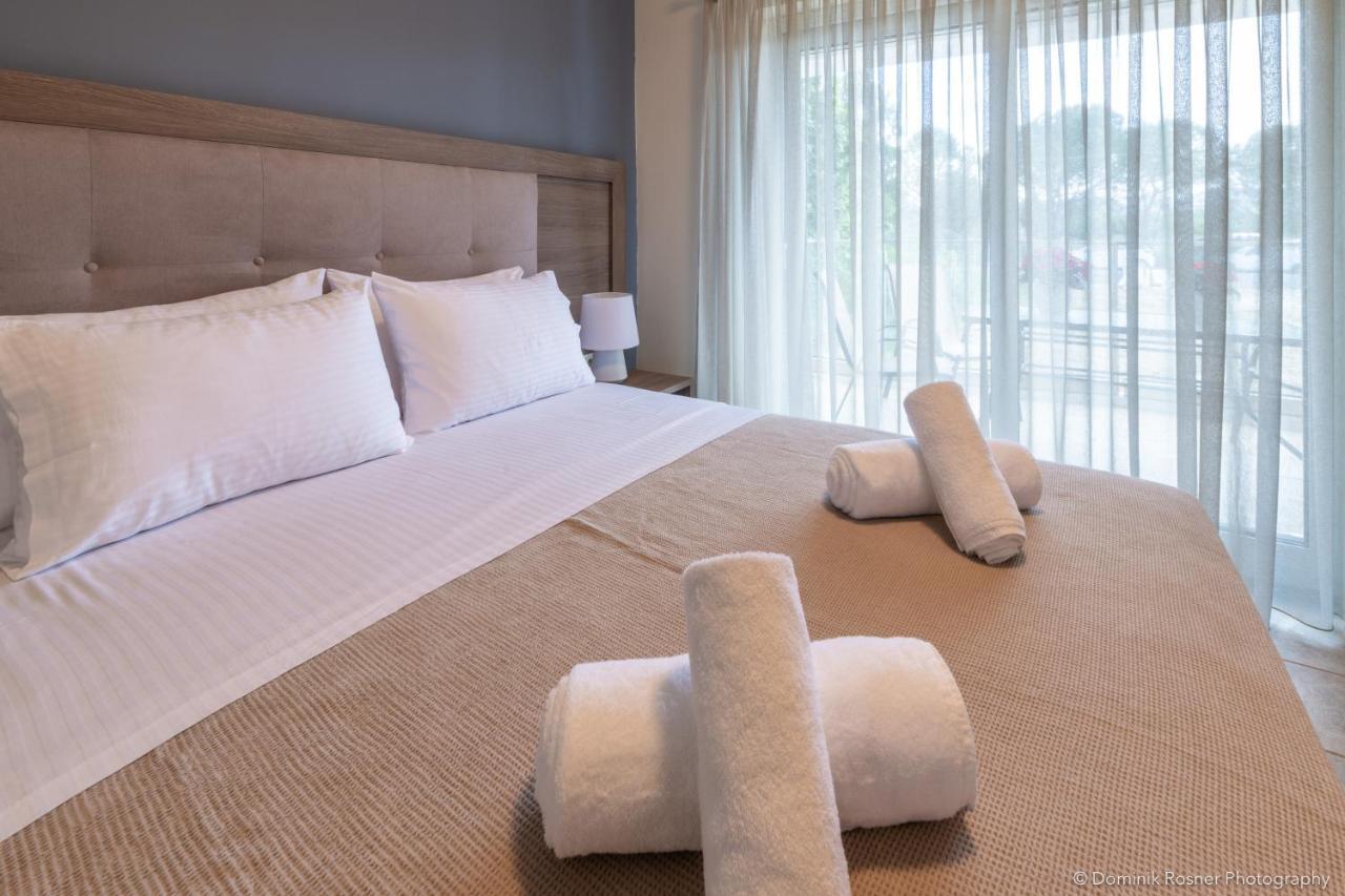 Nancy'S Budget Villa With Pool & Jacuzzi By "Elite" Laganas Extérieur photo